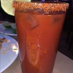 Meet your Posher, Ana ruth